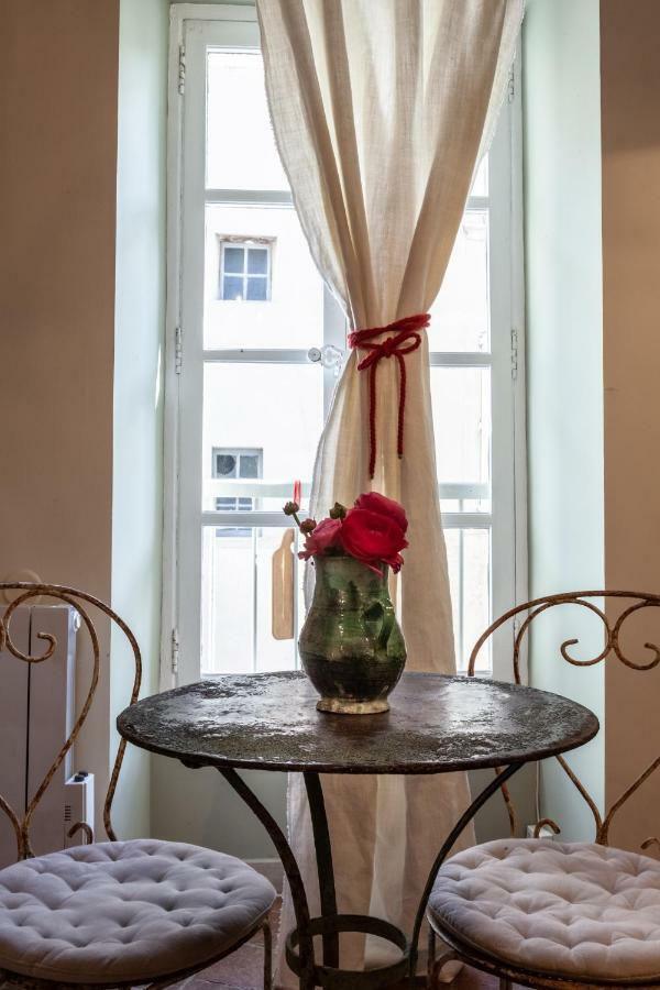Gris Piedra Home ลูร์มาแร็ง ภายนอก รูปภาพ